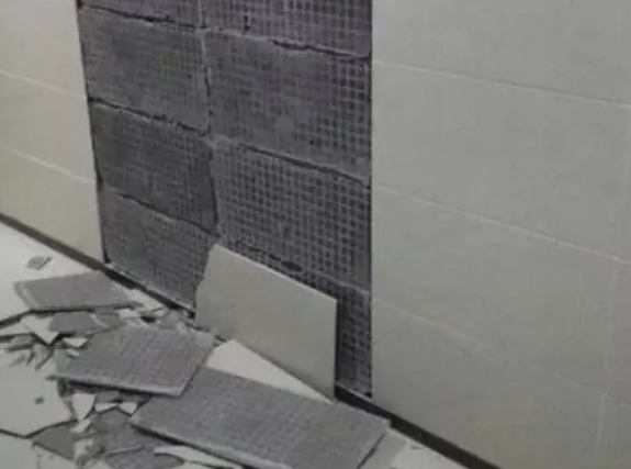 大城瓷砖空鼓维修公司分享下大城墙砖松动维修的知识